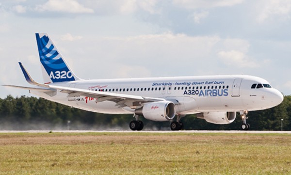 Máy bay A320 CEO của Airbus.