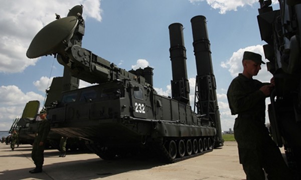 Hệ thống S-300. Ảnh: RIA Novosti.