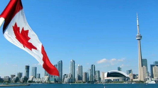 Dân Mỹ rục rịch tìm cách sang Canada định cư