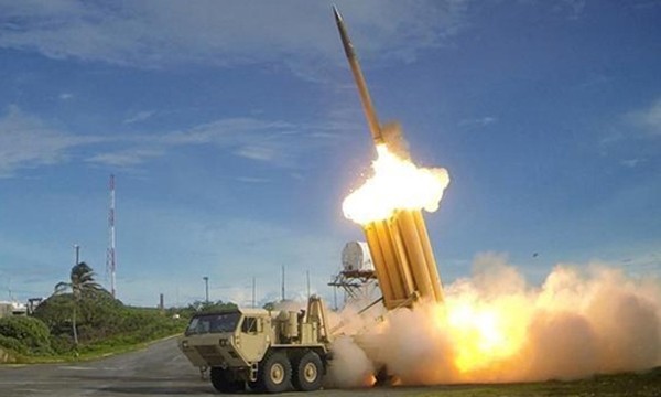 Hệ thống THAAD bắn tên lửa đánh chặn. Ảnh:Bộ Quốc phòng Mỹ