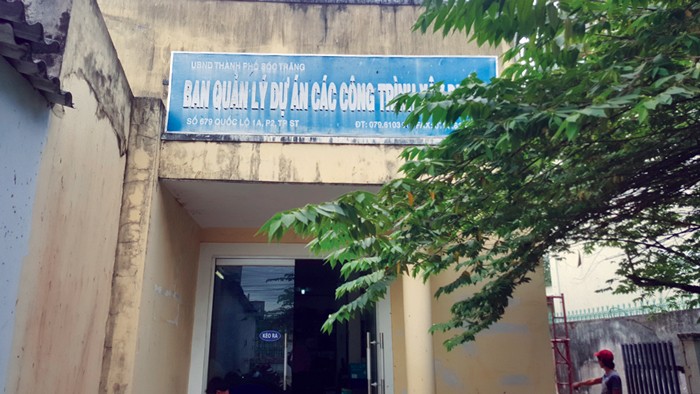 Ban QLDA các công trình xây dựng TP. Sóc Trăng đưa ra nhiều lý do “vòng vo” về việc không bán HSMT cho nhà thầu. Ảnh: Tuấn Dũng