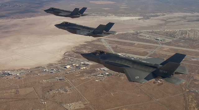 Các tiêm kích tàng hình F-35 của Mỹ (Ảnh: Reuters)