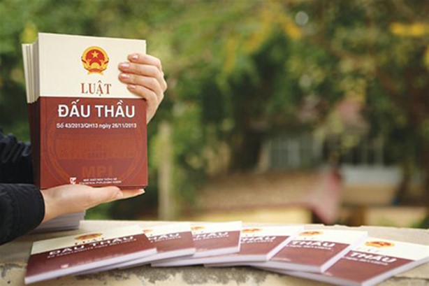 Đóng, mở thầu trong chào hàng cạnh tranh