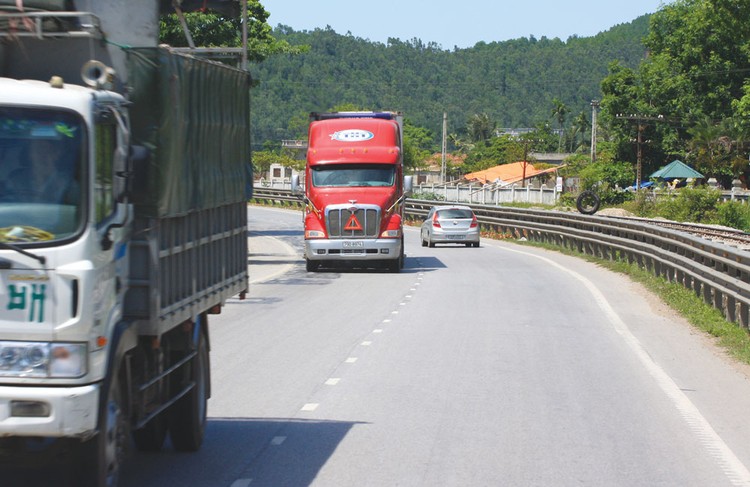 Kết luận thanh, kiểm tra của nhiều bộ, ngành đã chỉ ra không ít vi phạm tại các dự án BT, BOT. Ảnh: Nhã Chi