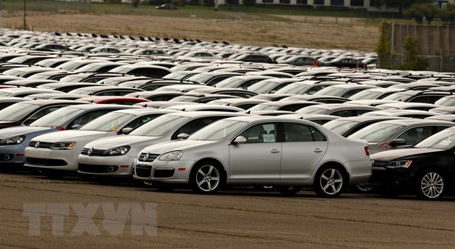 Ôtô của Tập đoàn Volkswagen và Audi tại một bãi đỗ xe ở Michigan, Mỹ. (Nguồn: AFP/TTXVN)