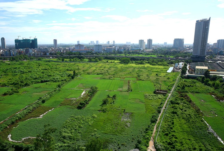 Giá trị tài sản công gồm giá trị quyền sử dụng đất để thanh toán cho nhà đầu tư dự án BT phải được xác định theo giá thị trường. Ảnh: Lê Tiên