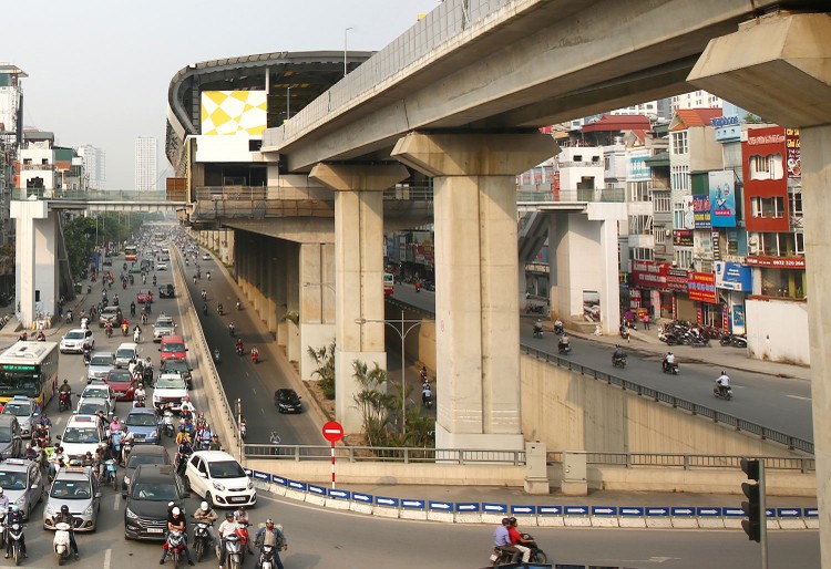 Tuyến đường sắt Cát Linh - Hà Đông vẫn chưa vận hành thương mại như dự kiến. Ảnh: Lê Tiên