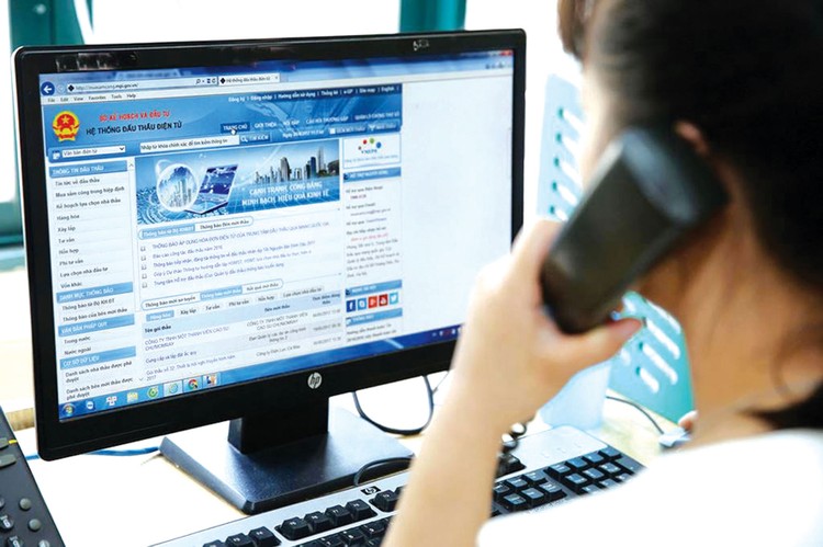 19.000 gói thầu lựa chọn nhà thầu qua mạng trong năm 2018 đã giúp ngân sách nhà nước tiết kiệm khoảng 3.349 tỷ đồng. Ảnh: Lê Tiên