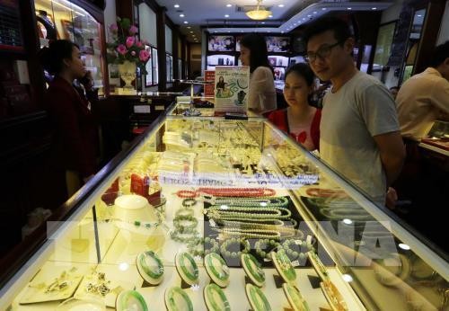 Giá vàng trong nước sáng 7/11 tăng nhẹ. Ảnh: Trần Việt - TTXVN