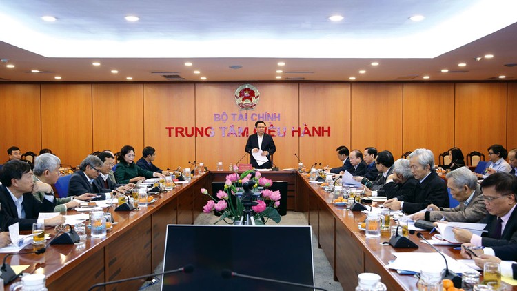 Phó Thủ tướng Chính phủ Vương Đình Huệ chủ trì cuộc họp thường kỳ quý IV/2019 của Hội đồng tư vấn chính sách, tài chính, tiền tệ quốc gia. Ảnh: Bích Thảo