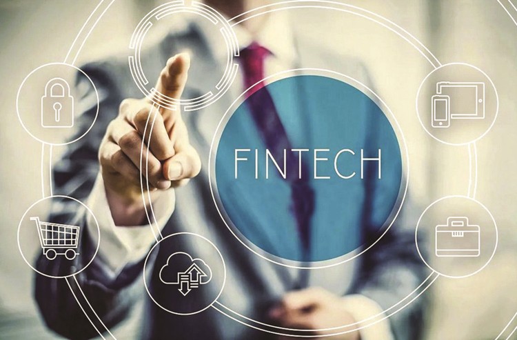 Có hơn 150 công ty cung ứng giải pháp fintech đang hoạt động chủ yếu trong lĩnh vực ngân hàng tại Việt Nam. Ảnh: St