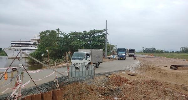 Không thể giải phóng và bàn giao mặt bằng cho nhà thầu thi công, Gói thầu ĐT 608 từ nguồn vay ADB đã hết thời hạn hiệp định vay, khả năng cao sẽ mất vốn