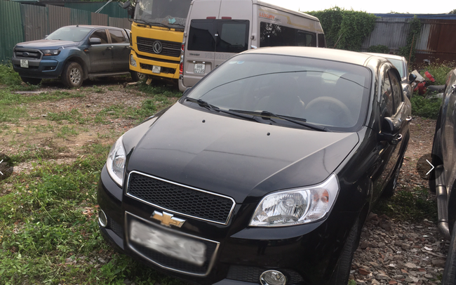 Một chiếc Chevrolet Aveo 2018 đang được ngân hàng rao bán với giá 250 triệu đồng.