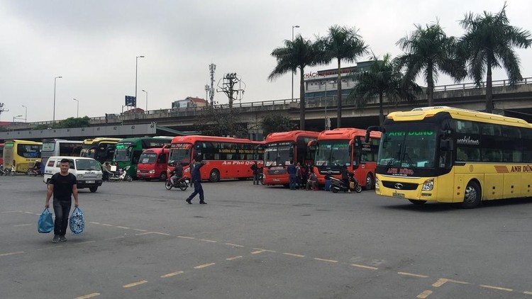 Hà Nội tạm dừng chở khách đến 37 tỉnh, thành thành phố từ ngày 18/7