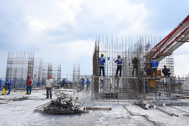 Một số gói thầu trên địa bàn huyện Bình Sơn trong quá trình tổ chức đấu thầu, chủ đầu tư, tư vấn lập HSMT đặt ra nhiều tiêu chí bất cập, hạn chế sự tham gia của các nhà thầu. Ảnh chỉ mang tính minh họa. Nguồn Internet