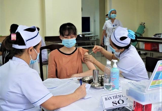 Bảo đảm đủ vaccine và hoàn thành tiêm cho trẻ em từ 5 tuổi đến dưới 12 tuổi trước tháng 9 năm 2022.