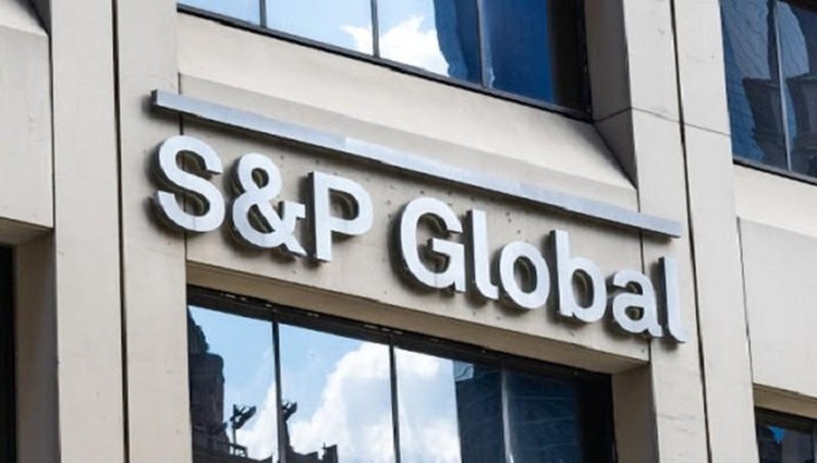 S&P Global Ratings nâng xếp hạng tín nhiệm quốc gia dài hạn của Việt Nam lên mức BB+, triển vọng “Ổn định”. Ảnh: Internet