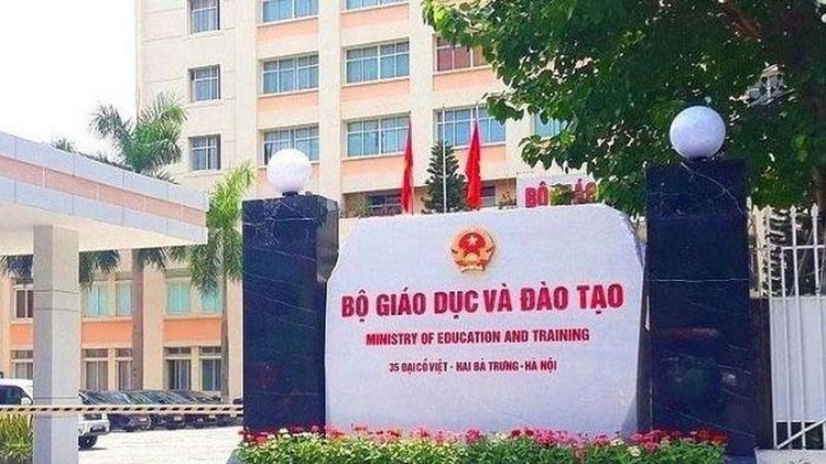 Cơ quan An ninh điều tra Bộ Công an đang điều tra, làm rõ sai phạm của bị can và trách nhiệm của những người có liên quan trong việc ra đề thi môn sinh học kỳ thi tốt nghiệp THPT năm 2021