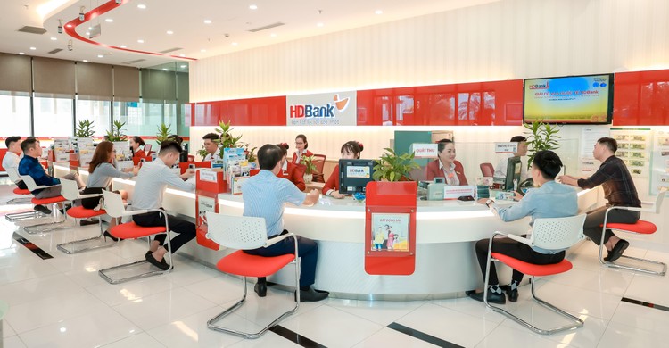 HDBank đã xác định việc triển khai thực hiện gói HTLS 2% là một trong những nhiệm vụ quan trọng