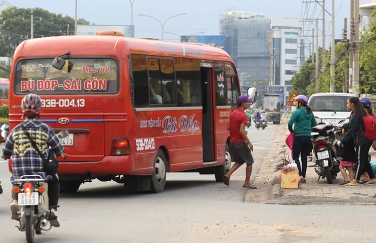 Bộ GTVT yêu cầu mạnh tay xử “xe dù, bến cóc” dịp nghỉ lễ 30/4 và 1/5. Ảnh chỉ mang tính minh họa. Nguồn Internet