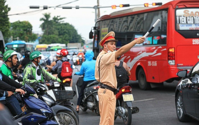 Hà Nội phân luồng hướng dẫn người dân đi lại dịp lễ 30/4 tới