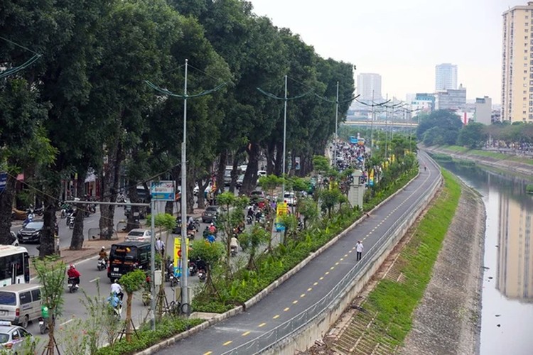 Tuyến đường ven sông Tô Lịch đã có đường đi bộ với chiều dài 2.300 m