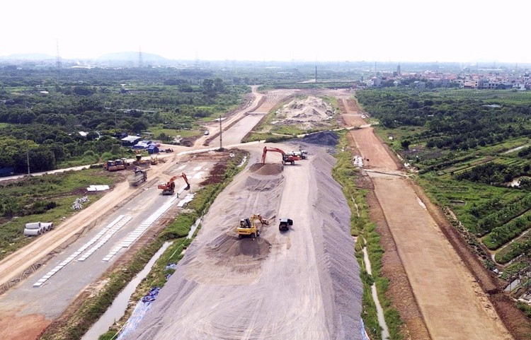 Thủ tướng yêu cầu đẩy nhanh tiến độ các công trình, dự án trọng điểm, quan trọng quốc gia...