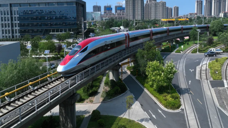 Phó Thủ tướng Trần Hồng Hà chỉ đạo xem xét đề xuất làm đường sắt tốc độ cao của Vinspeed