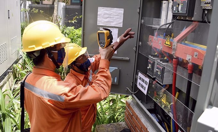 Ngày 2/6, tiêu thụ điện tại 27 tỉnh, thành phố phía Bắc tăng đột biến, vượt đỉnh năm 2024. Ảnh minh họa