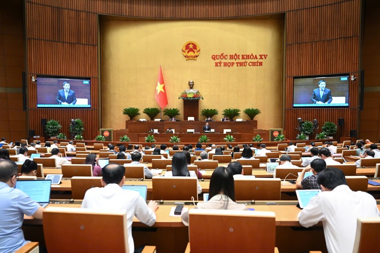 Toàn cảnh Phiên họp