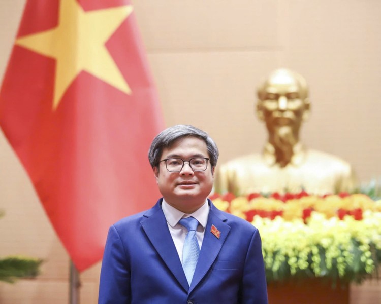 Tân Phó Chủ tịch UBND thành phố Hà Nội Trương Việt Dũng