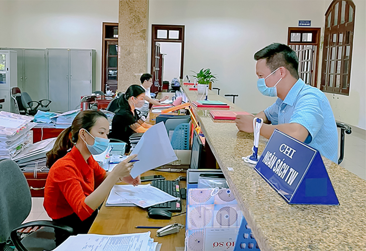 Bảo đảm thực hiện nhiệm vụ trong lĩnh vực tài chính, ngân hàng thông suốt, hiệu quả, không bị gián đoạn khi sắp xếp đơn vị hành chính và triển khai mô hình chính quyền địa phương 02 cấp.