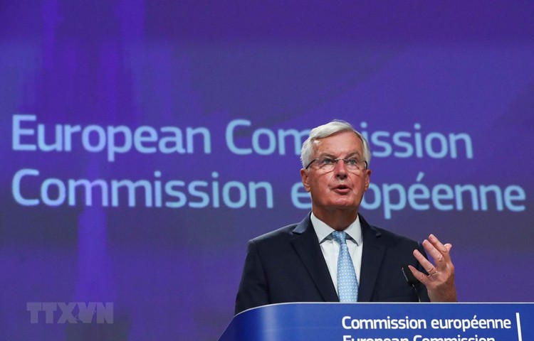 Trưởng đoàn đàm phán thương mại hậu Brexit của EU Michel Barnier phát biểu tại cuộc họp báo ở Brussels, Bỉ ngày 21/8/2020. (Ảnh: AFP/TTXVN)