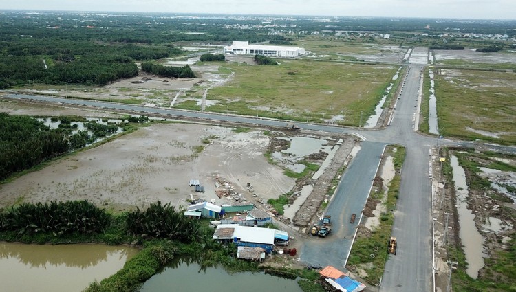 Tại nhiều gói thầu do Ban Quản lý dự án đầu tư xây dựng TP. Buôn Ma Thuột, tỉnh Đắk Lắk mời thầu, nhà thầu chào giá cao nhất trúng thầu. Ảnh: Lê Tiên