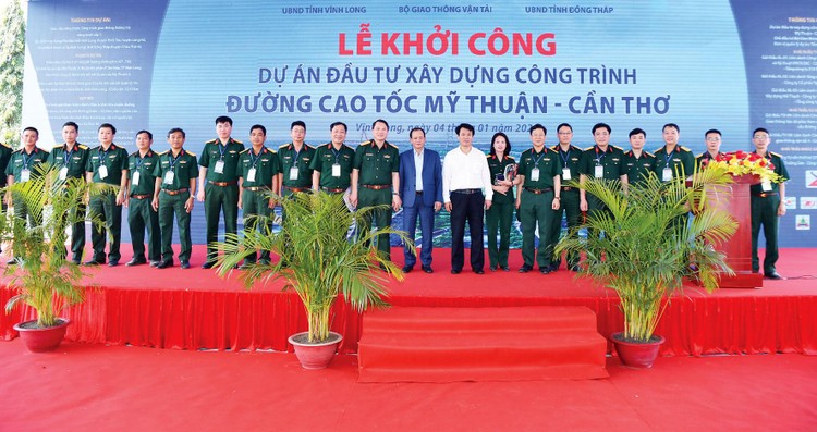 Tổng công ty Xây dựng Trường Sơn khởi đầu năm 2021 với việc khởi công 3 dự án lớn