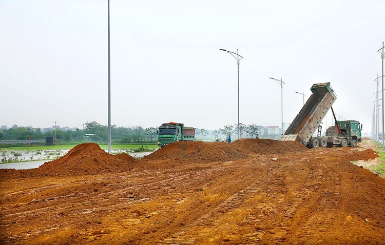 Hai gói thầu xây lắp đầu tiên thuộc Dự án Đường bao Nguyễn Hoàng (tổng mức đầu tư 550,977 tỷ đồng) vừa lựa chọn được nhà thầu. Ảnh minh họa: Nhã Chi