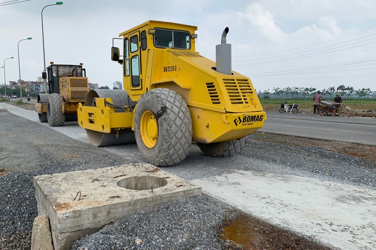 Đẩy mạnh giải ngân đầu tư công là một trong những động lực tăng trưởng kinh tế chính của năm 2023. Ảnh: Tiên Giang