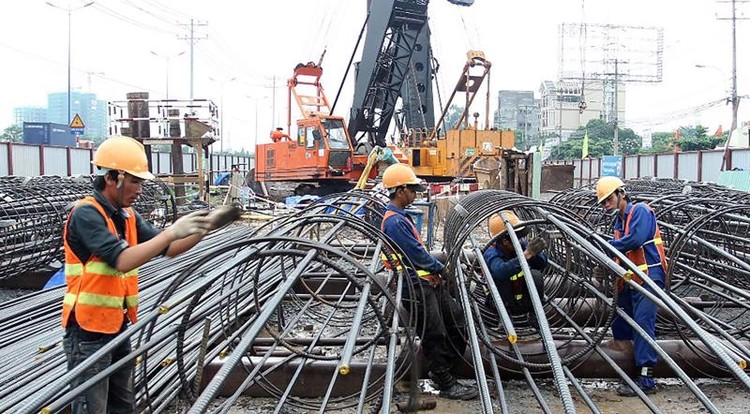 Triển vọng ngành xây dựng năm 2023: Điểm sáng từ khu vực hạ tầng và công nghiệp