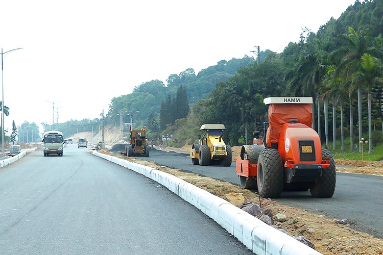 Công ty CP Vật tư Thiết bị và Xây dựng công trình 624 đang thi công nhiều gói thầu giao thông lớn trúng thầu cuối năm 2022. Ảnh minh họa: Nhã Chi