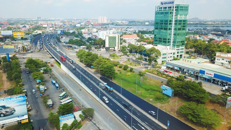 Quy hoạch vùng Đồng bằng sông Hồng, vùng Đông Nam Bộ, vùng Bắc Trung Bộ và duyên hải miền Trung, vùng Tây Nguyên dự kiến được trình Thủ tướng trước ngày 31/12/2023. Ảnh: Lê Tiên