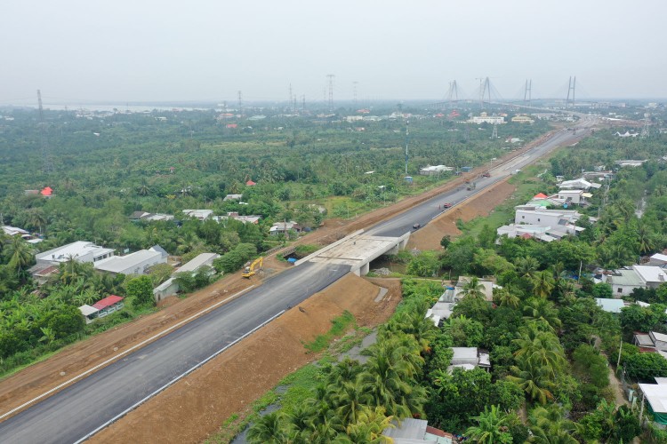 Bộ Kế hoạch và Đầu tư đề nghị các bộ và địa phương báo cáo chi tiết về tình hình triển khai các dự án quan trọng quốc gia, đường bộ cao tốc, liên kết vùng, đường ven biển… Ảnh: Lê Tiên