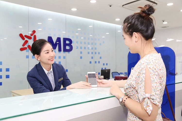 Trong nửa đầu năm 2024, tăng trưởng tín dụng của MBBank đạt 9,1%, nợ xấu giảm còn 1,23%. Ảnh: Minh Dũng