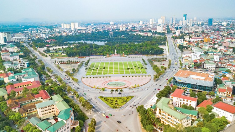 GRDP của Nghệ An 9 tháng đầu năm 2024 ước tăng 8,3%, đứng thứ 16 cả nước, đứng thứ 3 tại vùng Bắc Trung Bộ và duyên hải miền Trung. Ảnh: Lê Thắng