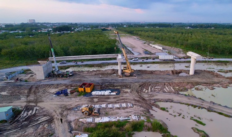 Dự án thành phần 2 cao tốc Biên Hòa - Vũng Tàu dài 18,2km, tổng mức đầu tư 6.852 tỷ đồng, có 2 gói thầu xây lắp chính. Ảnh minh họa: Song Lê