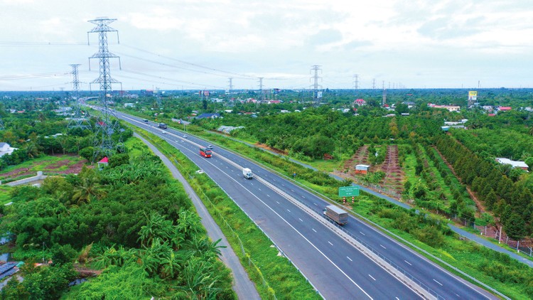 Nhu cầu vốn đầu tư cho các dự án đường bộ cao tốc đến năm 2030 là khoảng 728.000 tỷ đồng. Ảnh: Lê Tiên