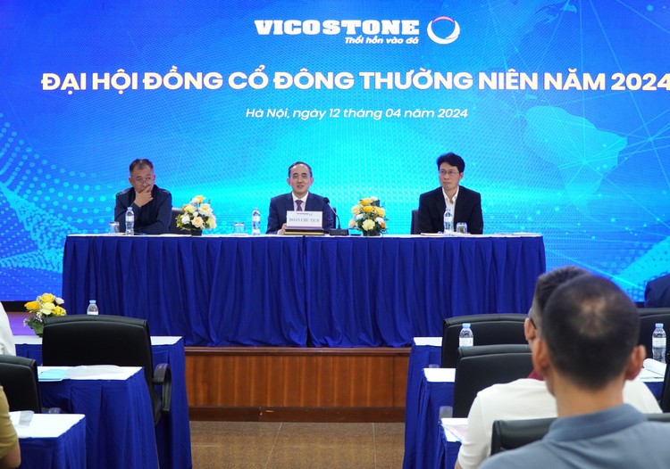 Quang cảnh ĐHĐCĐ năm 2024 của Vicostone