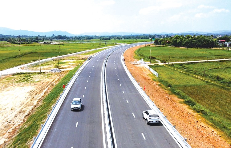 Quốc lộ 45 - Nghi Sơn được đưa vào khai thác tháng 9/2023. Ảnh: Thanh Tùng