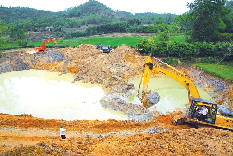 Gói thầu số 6 thuộc Dự án Cải tạo, phục hồi môi trường ao Giếng thôn 9, ao Giếng thôn 1, ao Liên Minh, ao Dốc Cầu Trông, ao đền Đức Thánh Thủy xã Hát Môn có giá 44,6 tỷ đồng. Ảnh minh họa: Nhã Chi