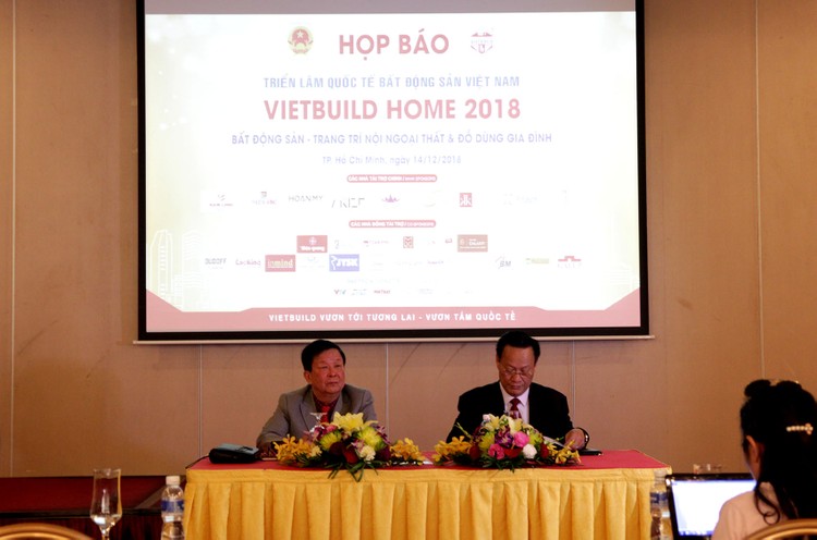 Gần 2.200 gian hàng của hơn 460 doanh nghiệp tham gia Vietbuild Home 2018