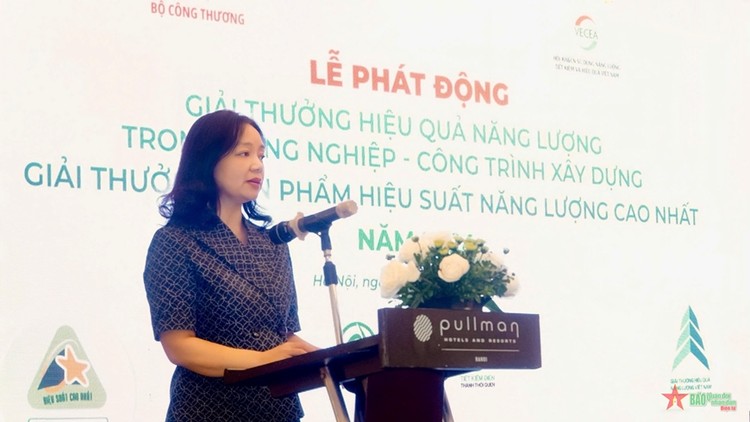 Đại diện Vụ Tiết kiệm năng lượng và Phát triển bền vững thuộc Bộ Công Thương phát biểu tại Lễ phát động (ảnh: MOIT)